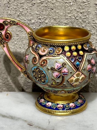 Коллекционная чарка серебряная с расписной эмалью, 84 проба, 20 век