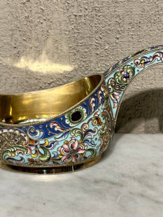 Изысканный ковш из серебра,84 проба, 20 век,перегородчатая расписная эмаль